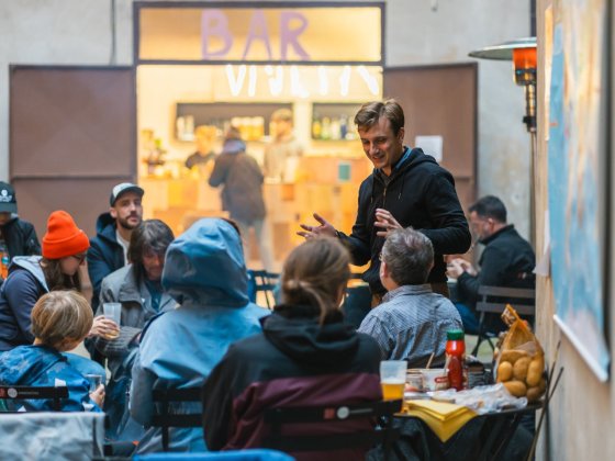 8lidí: 8 miliard lidí hoří – dramaturgický research | Foto: Romana Kovacs