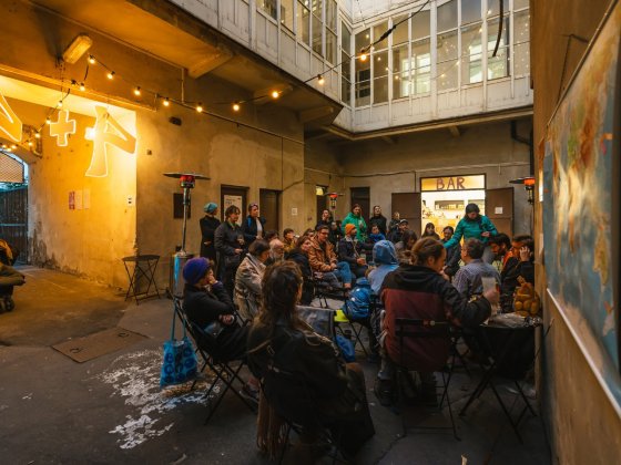 8lidí: 8 miliard lidí hoří – dramaturgický research | Foto: Romana Kovacs