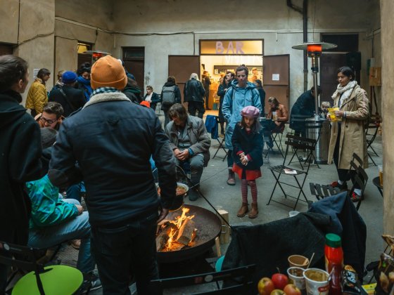 8lidí: 8 miliard lidí hoří – dramaturgický research | Foto: Romana Kovacs