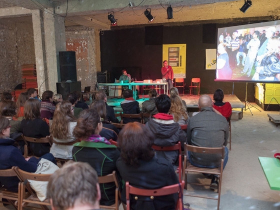 Aktivity ve veřejném prostoru | <h4>Debata o tom, jak zažít město jinak</h4>
17. 10. 2013, Palác u Stýblů