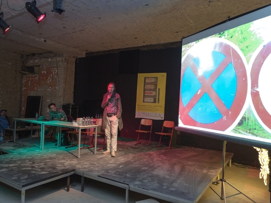 Aktivity ve veřejném prostoru | <h4>Debata o tom, jak zažít město jinak</h4>
17. 10. 2013, Palác u Stýblů