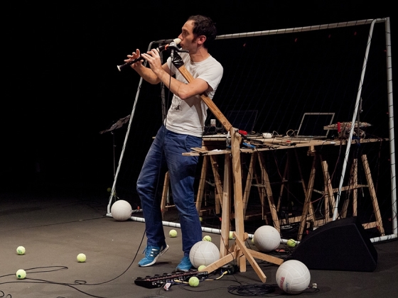 Antoine Defoort & Julien Fournet | <h4>Cheval</h4>
2. 11. / 19:30, La Fabrika