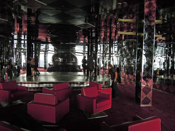 Casino Warming Up | 