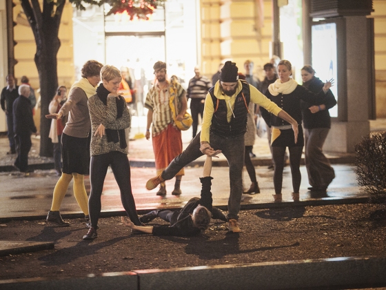 Druhé město 2 | <h4>Divadlo Vosto5, VerTeDance, KALD DAMU</h4>
15. 10. 2014, Václavské náměstí