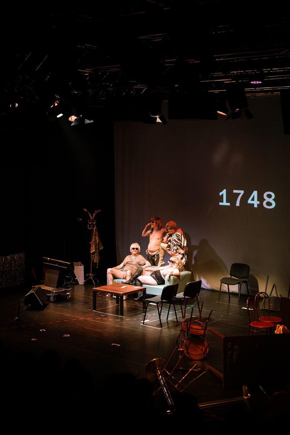 Gob Squad: Western Society