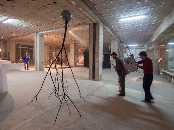 Knowtilus | <h4>Prezentace site-specific projektů z ateliéru Divadelní tvorba v netradičních prostorech KALD DAMU</h4>
17. 10. 2013, Palác u Stýblů