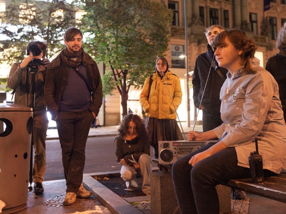 Knowtilus | <h4>Prezentace site-specific projektů z ateliéru Divadelní tvorba v netradičních prostorech KALD DAMU</h4>
17. 10. 2013, Palác u Stýblů