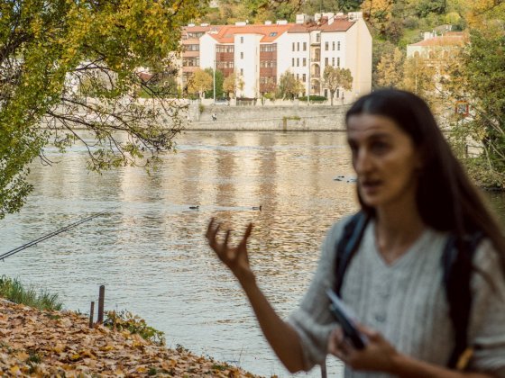 Komentovaná procházka O vodě | S Kamilou Lohrovou a Terezou Vohryzkovou