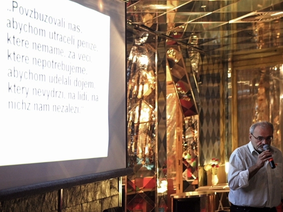 Milan Smrž | <h4>Čtyři pilíře pro zásadní proměnu / přednáška o možných cestách naší společnosti</h4>
29. 10. / 18:30, Casino