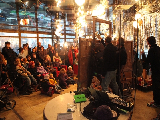 Ohromné maličkosti | <h4>hra ve hře – festival ve festivalu</h4>
28. 10. / 16:00–22:00, Casino