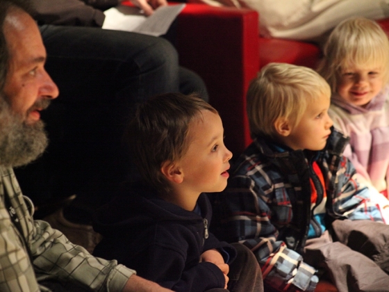 Ohromné maličkosti | <h4>hra ve hře – festival ve festivalu</h4>
28. 10. / 16:00–22:00, Casino