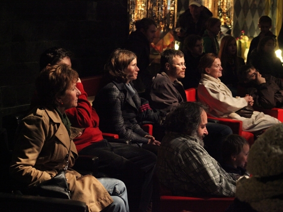 Ohromné maličkosti | <h4>hra ve hře – festival ve festivalu</h4>
28. 10. / 16:00–22:00, Casino