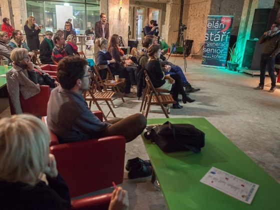 Ponožky od babičky | <h4>Sympozium – O stáří, seniorech a mezigeneračních vztazích ve tvorbě umělců </h4>
15. 10. 2013, Palác U Stýblů 