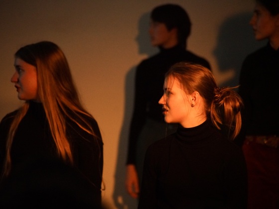 Shake Human Spear – Hamlet | Markéta M. Černá