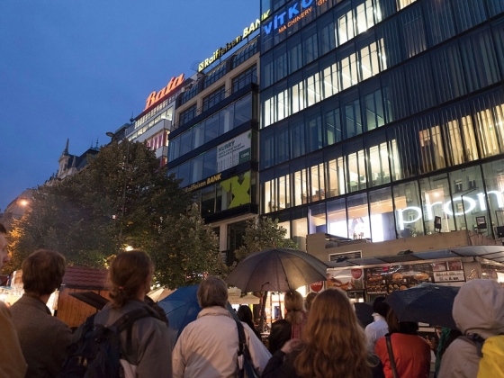 Slavná éra funkcionalismu | <h4>S Vendulou Hnídkovou po Václavském náměstí</h4>
15. 10. 2013