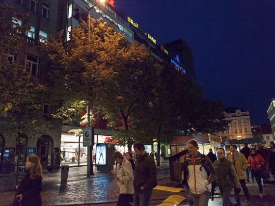 Slavná éra funkcionalismu | <h4>S Vendulou Hnídkovou po Václavském náměstí</h4>
15. 10. 2013