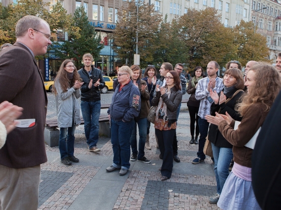 Václavské nám. od 14. století po současnost | <h4>Procházka s Richardem Bieglem po Václavském náměstí</h4>
13. 10. 2013
