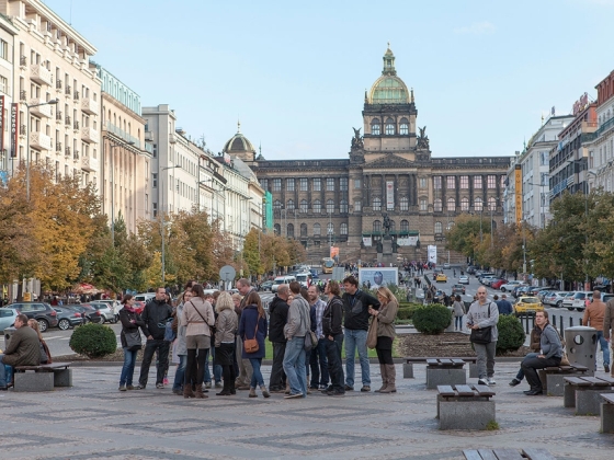 Václavské nám. od 14. století po současnost | <h4>Procházka s Richardem Bieglem po Václavském náměstí</h4>
13. 10. 2013