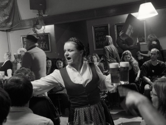 Vosto5 | <h4>Dechovka</h4>
17., 18., 20., 21. 10. 2013, Baráčnická rychta