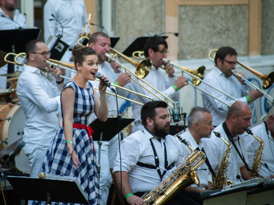 Zatrestband | Markéta M. Černá