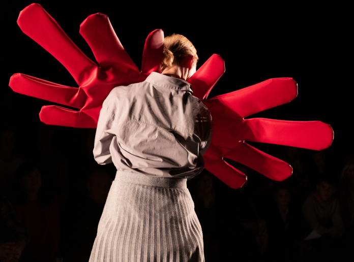 Tereza Lenerová: Rukavičkářské závody /13.12.