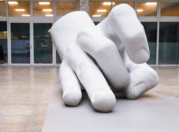 Umění v Motole – Monika Horčicová: Ruka